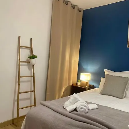 Le Point Virgule - Parking Prive - Clim *